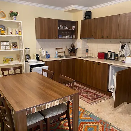 Тристаен Апартамент В Санта Марина В Созопол Apartment Sozopol